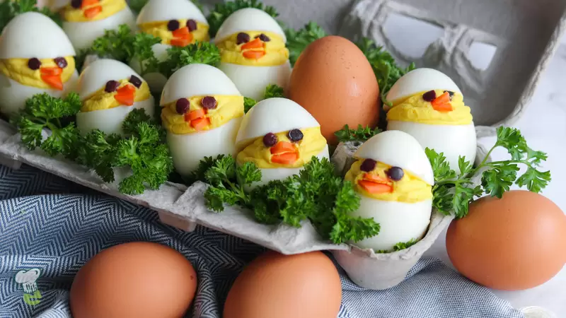 Heart Healthy Deviled Egg Chicks