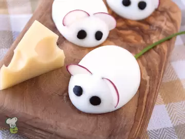 Egg Mice Snack