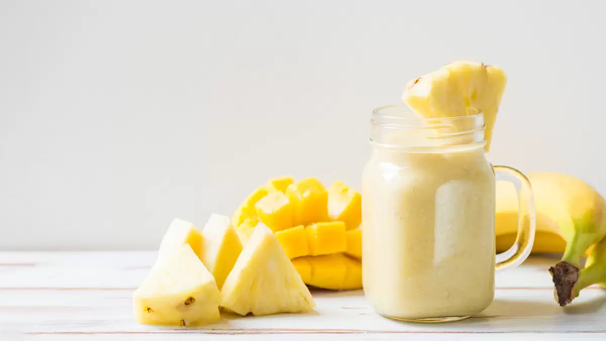 Heart Healthy Pineapple Smoothie