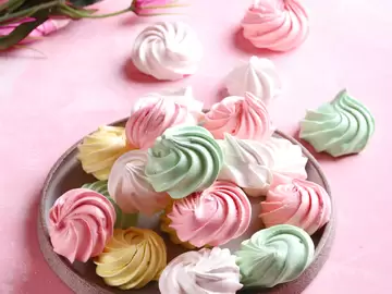 Meringue Cookies