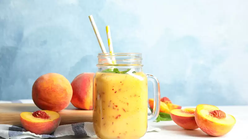 Peach Protein Smoothie (Peaches and Cream Recipe)