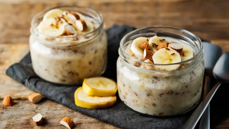 Heart Healthy Banana Overnight Oats