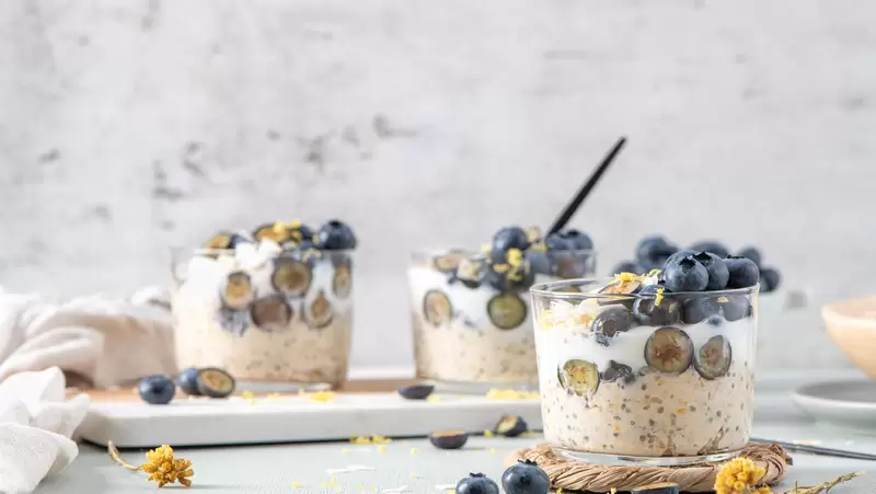 Heart Healthy Lemon Blueberry Overnight Oats