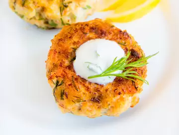Salmon Cakes