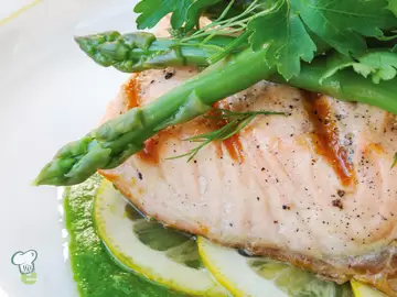 Salmon with Salsa Verde